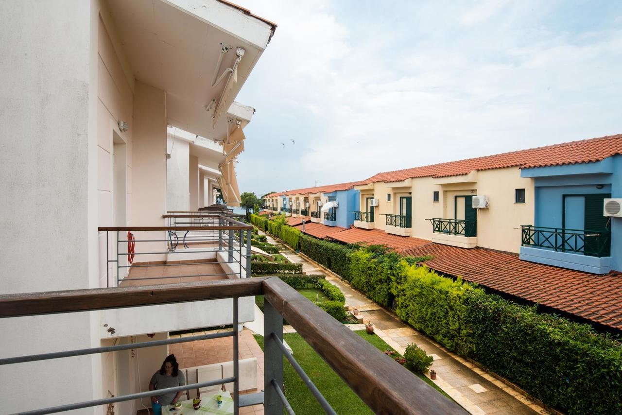 Bitzios Rent Houses Nikiti  Extérieur photo