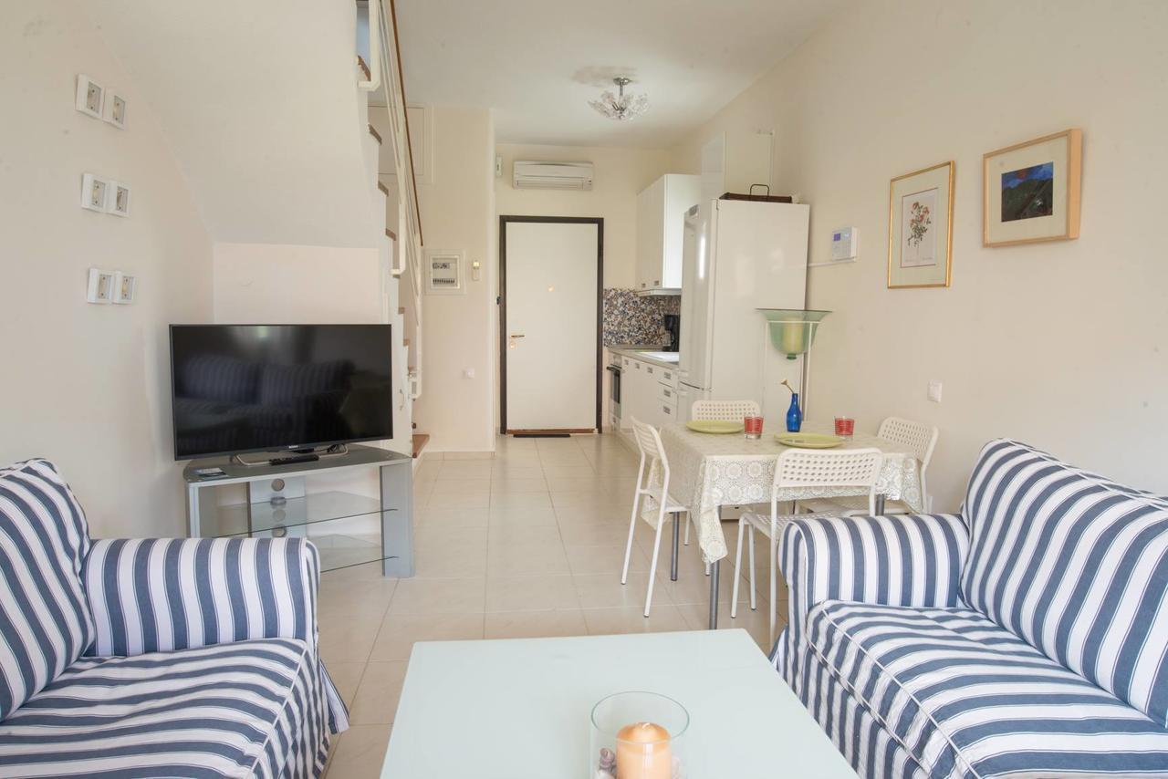 Bitzios Rent Houses Nikiti  Extérieur photo